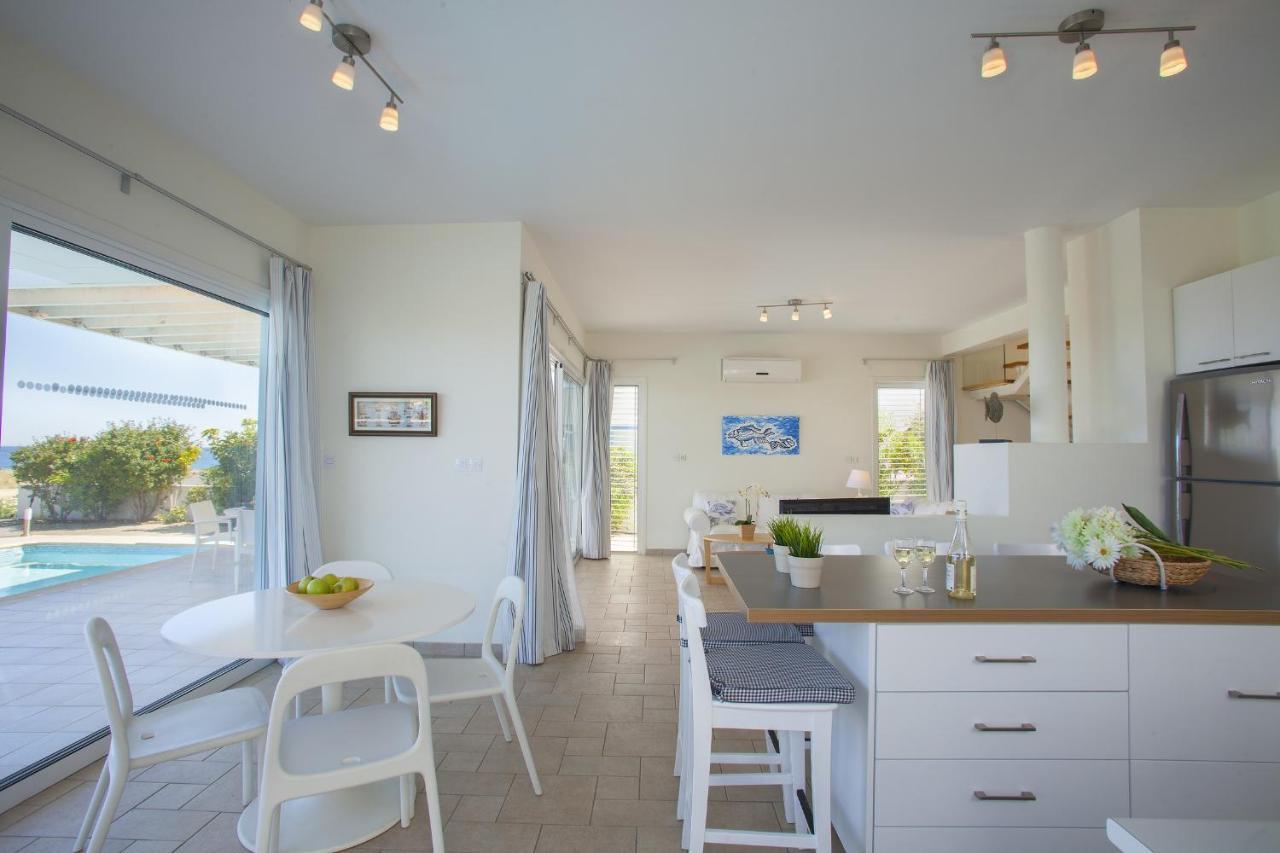 Protaras Seafront Villa Melissa Exteriör bild