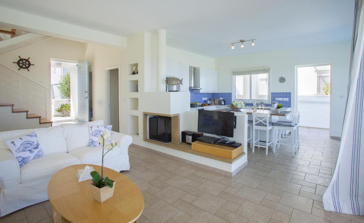 Protaras Seafront Villa Melissa Exteriör bild