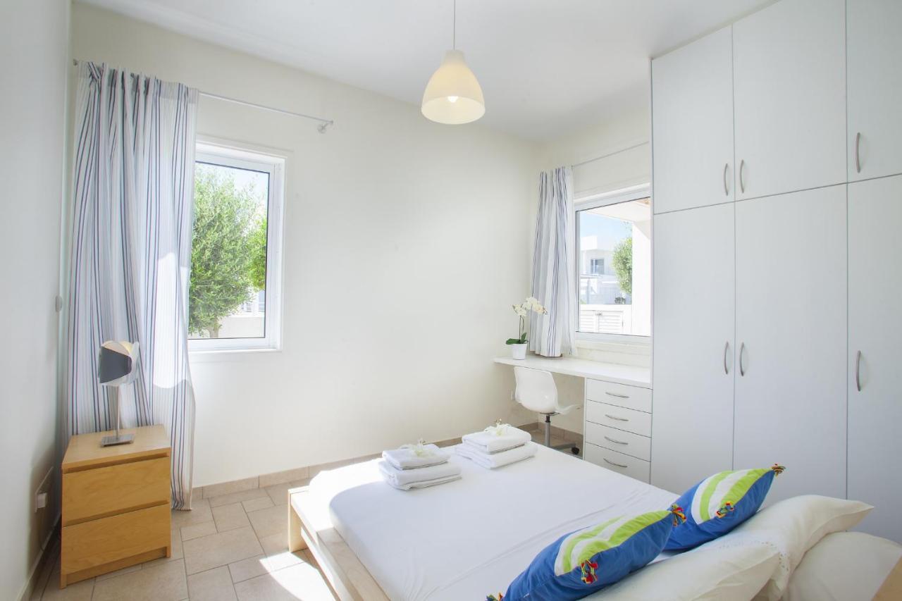Protaras Seafront Villa Melissa Exteriör bild