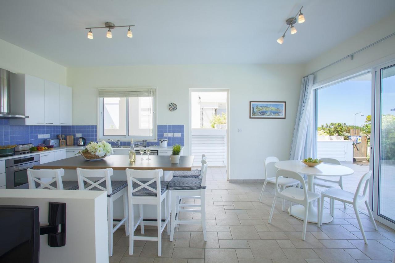 Protaras Seafront Villa Melissa Exteriör bild